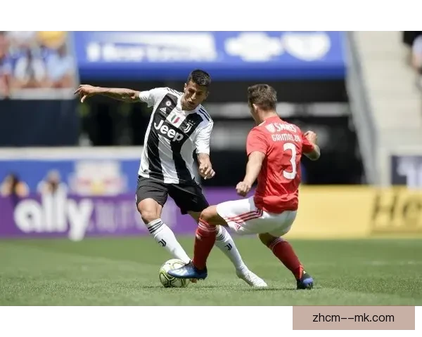 亚历克斯格里马尔多加盟勒沃库森左翼卫数据惊艳圆月弯刀任意球屡救球队